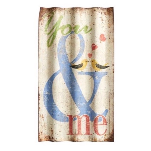 Bølgeformet metal skilt 37x66cm You And Me