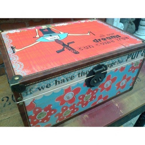 Skrin Pige og Cykel stor 43x21x30cm - Se flere Skrin og Kufferter