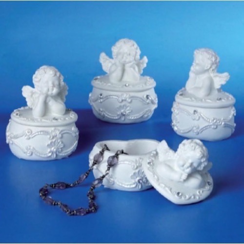 Engle 4 hvide siddende på låget af ovale æsker h6cm - Se Hvide Engle